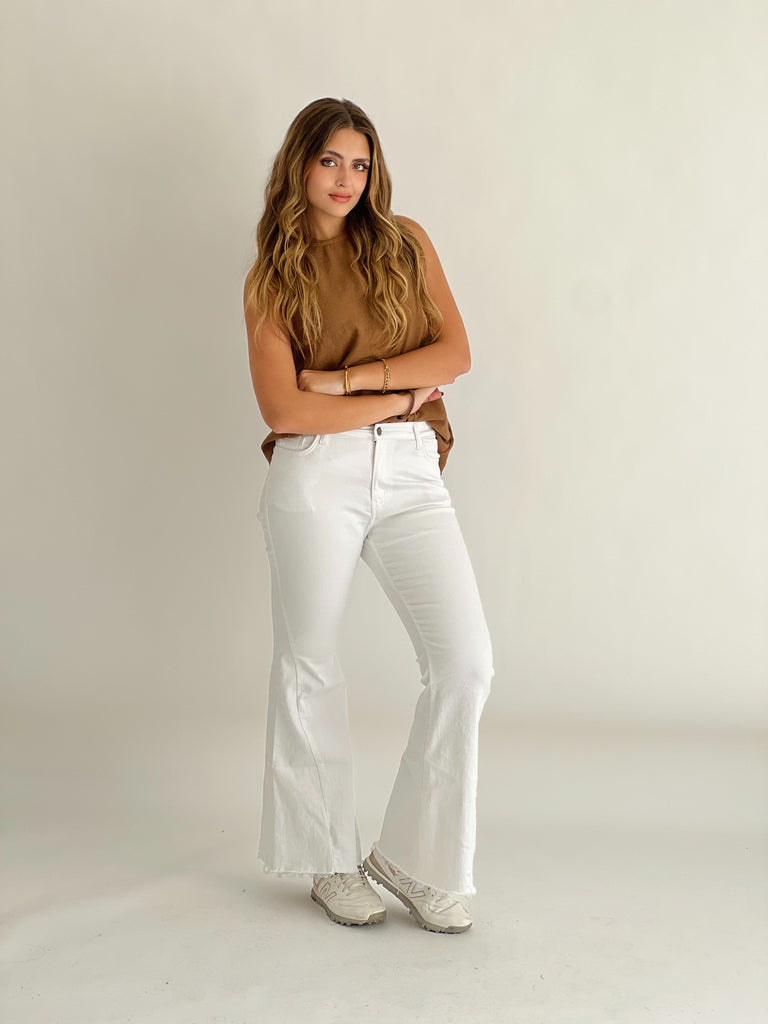 The Flare Jeans Cream