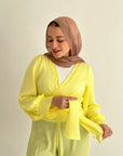 Shimmering Wrap Set Top Yellow