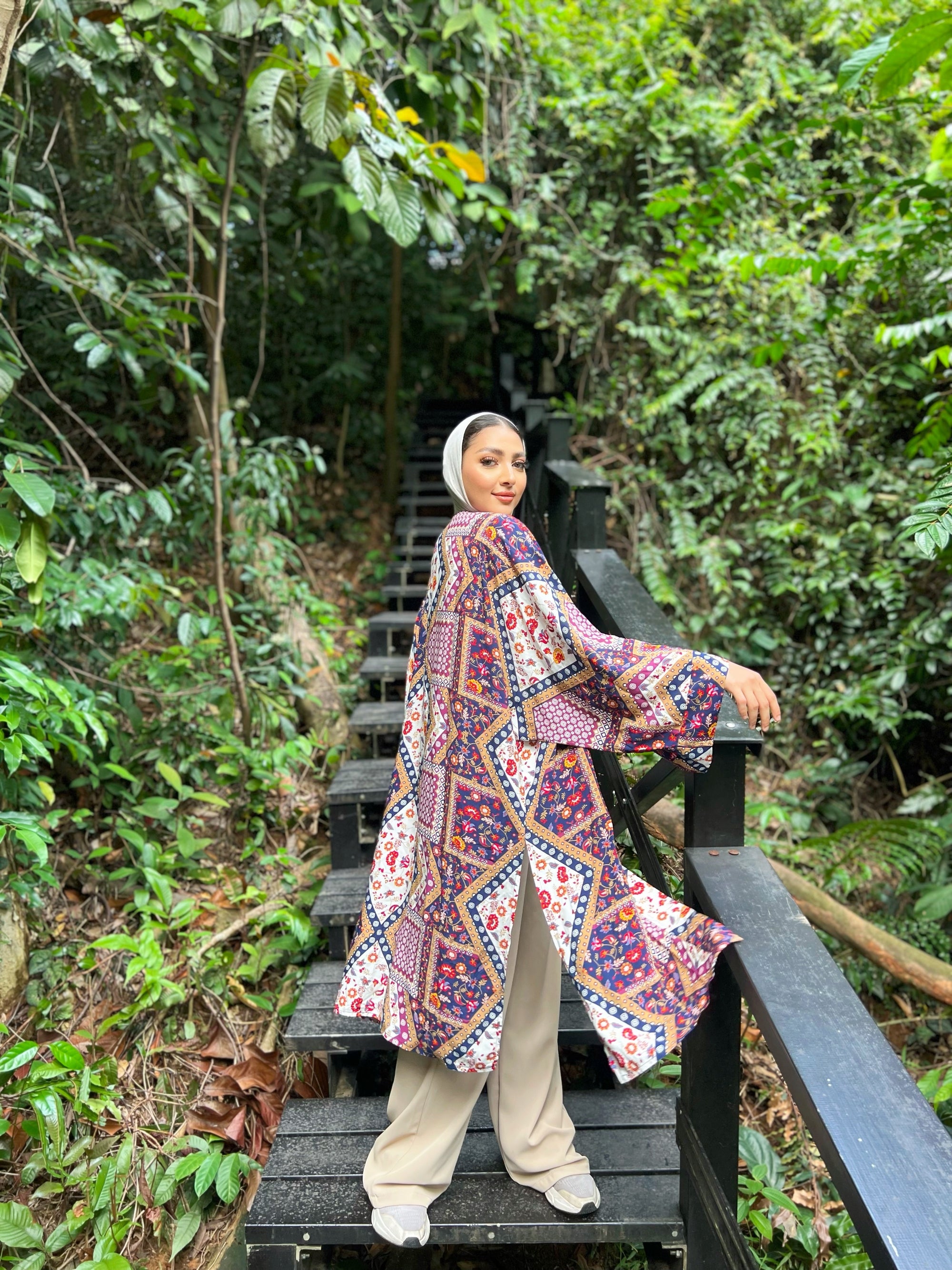 Zahra Flow Kimono